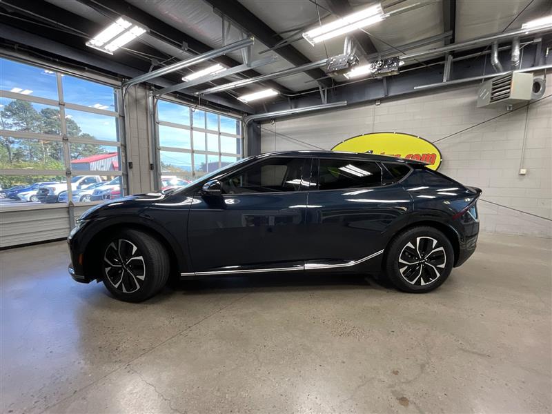 2023 KIA EV6 WIND