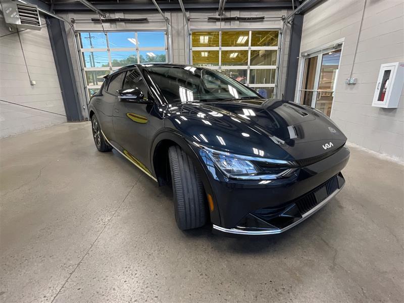 2023 KIA EV6 WIND
