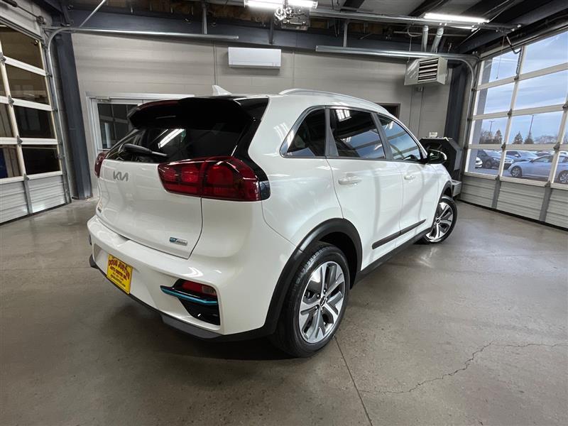 2022 KIA NIRO EV EX