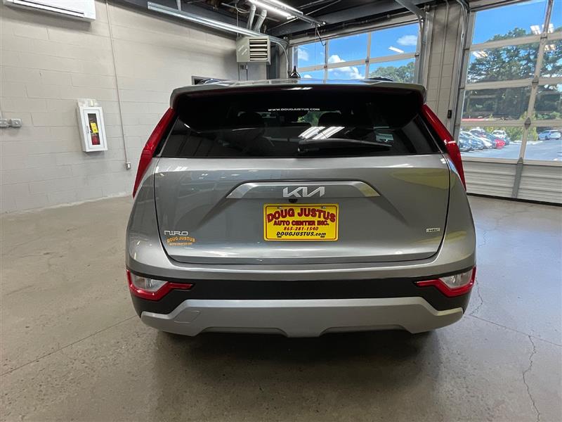2025 KIA NIRO LX