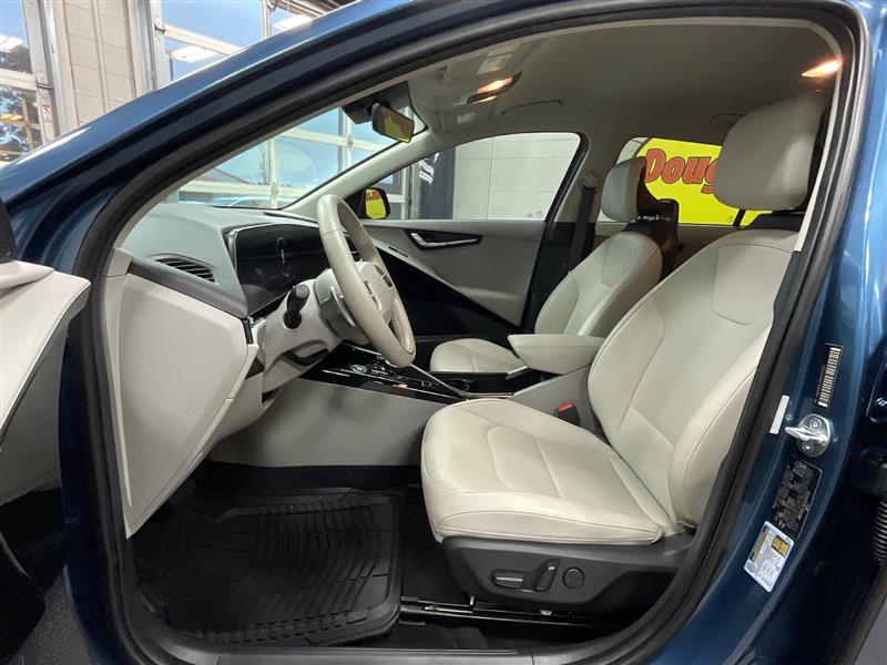 2023 KIA NIRO EV Wind
