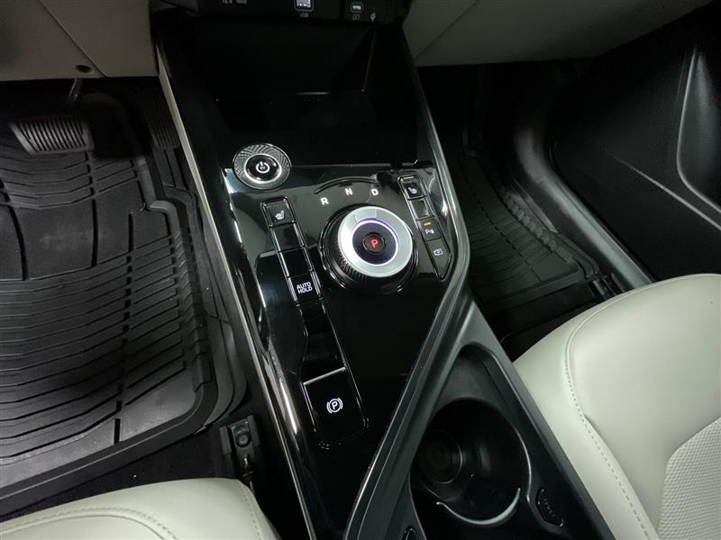 2023 KIA NIRO EV Wind