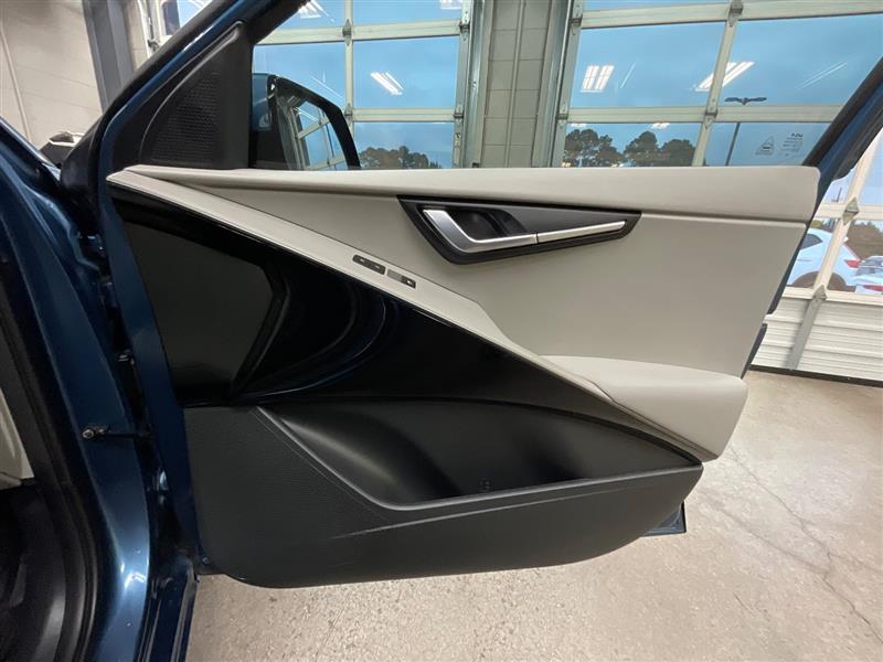 2023 KIA NIRO EV Wind