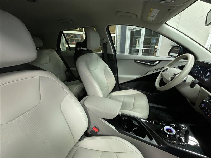 2023 KIA NIRO EV Wind