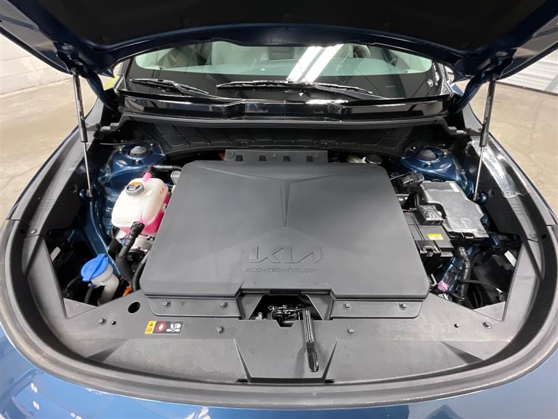 2023 KIA NIRO EV Wind