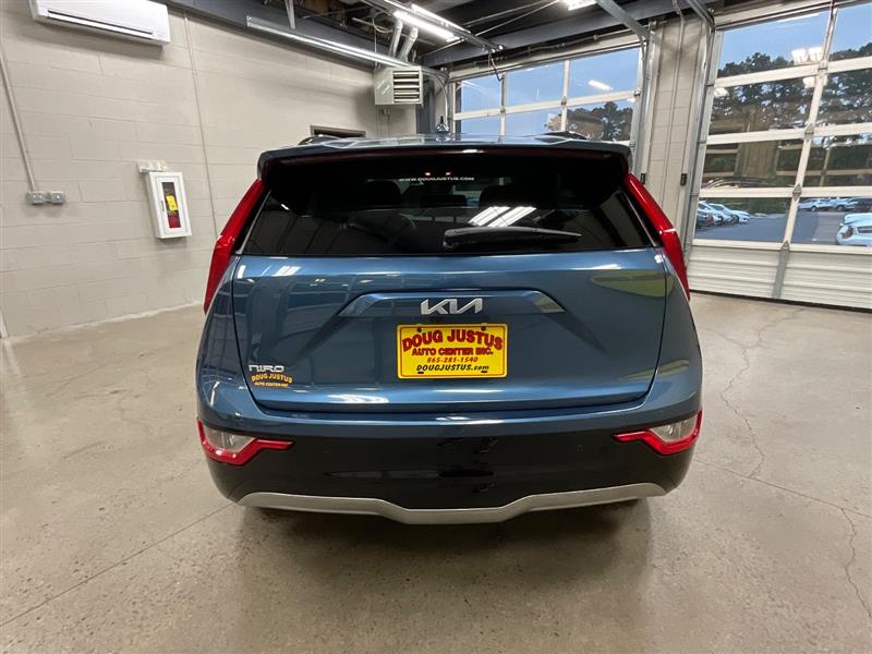 2023 KIA NIRO EV Wind
