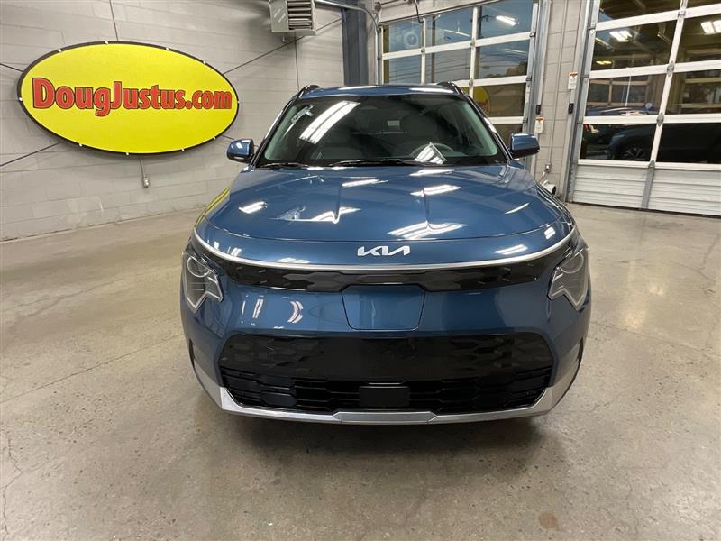 2023 KIA NIRO EV Wind