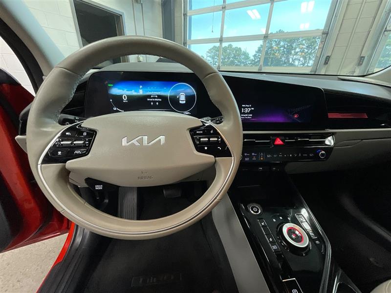 2023 KIA NIRO EV Wind