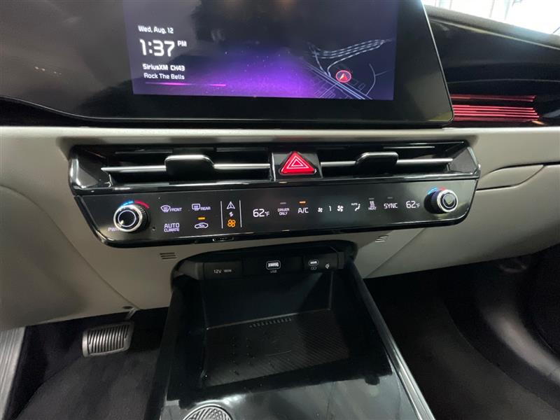 2023 KIA NIRO EV Wind