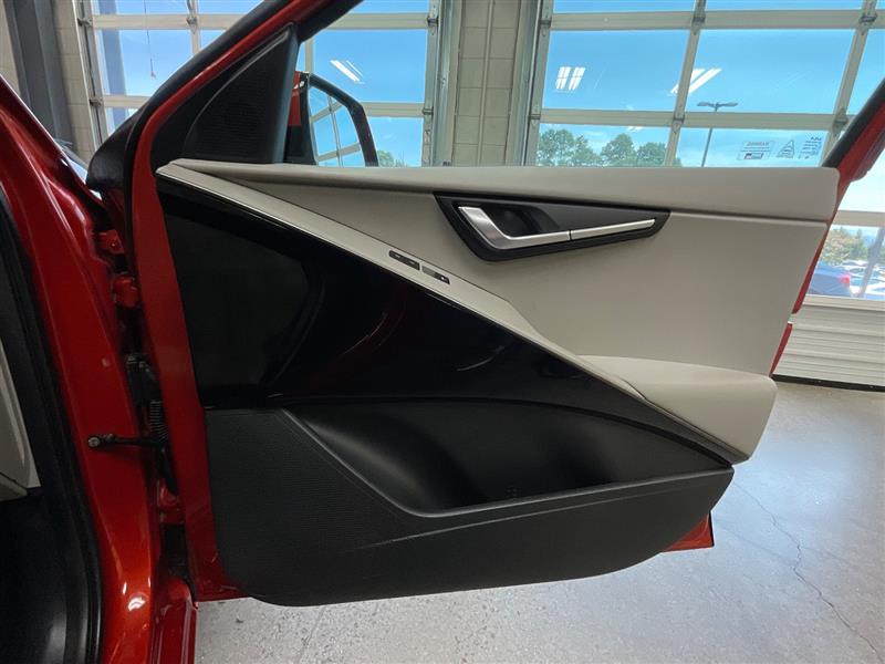2023 KIA NIRO EV Wind