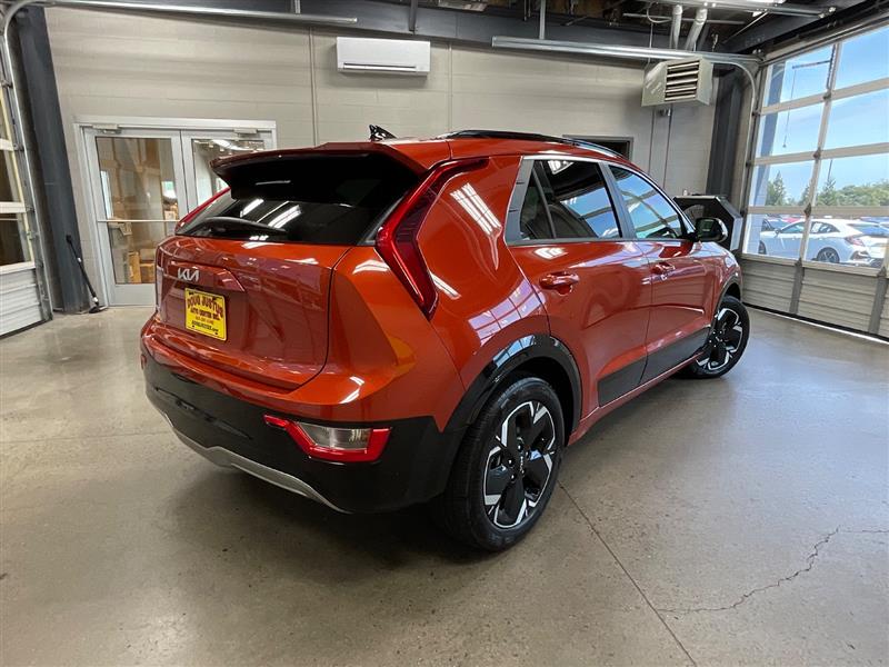 2023 KIA NIRO EV Wind
