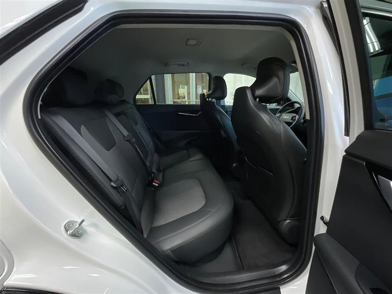 2023 KIA NIRO EV Wind