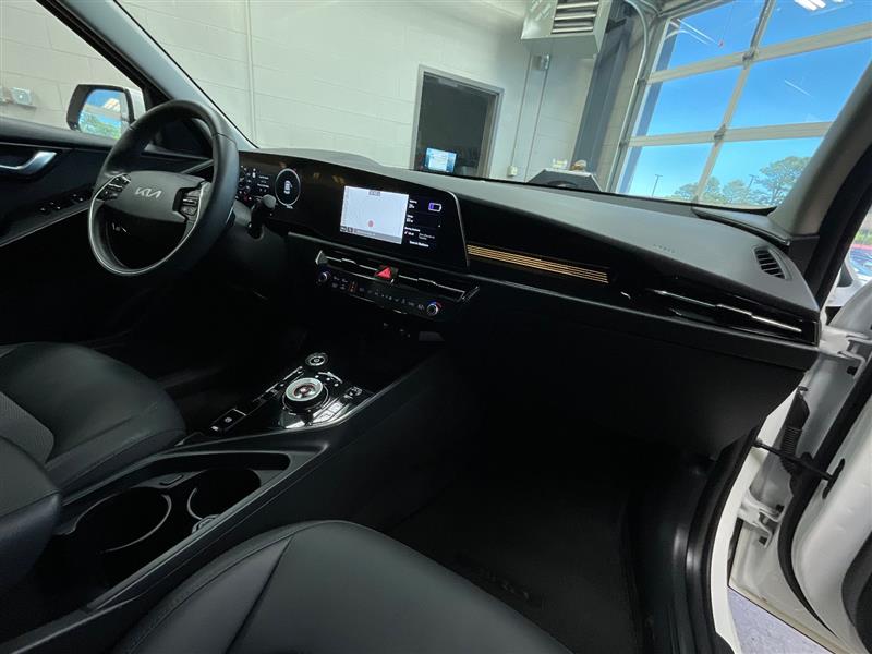 2023 KIA NIRO EV Wind