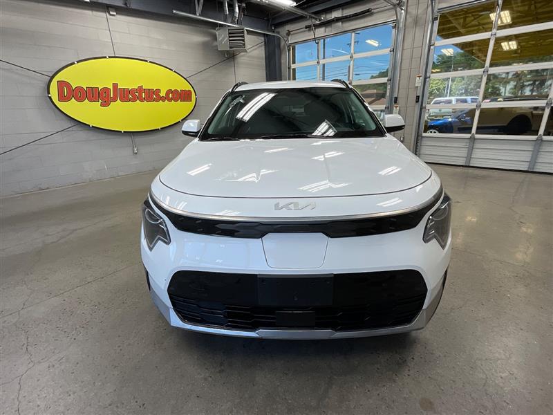 2023 KIA NIRO EV Wind