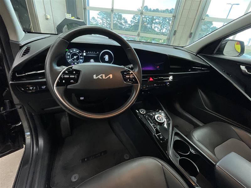 2023 KIA NIRO EV Wind