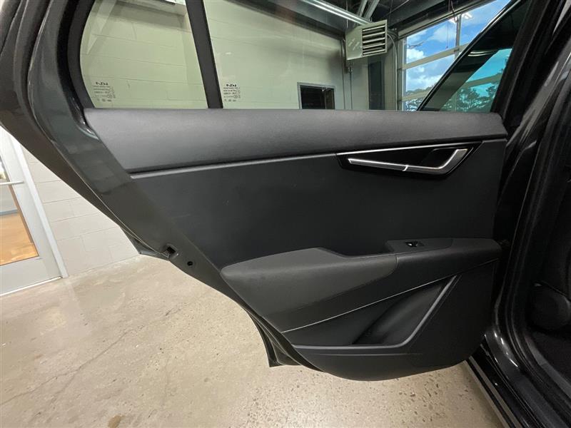 2023 KIA NIRO EV Wind