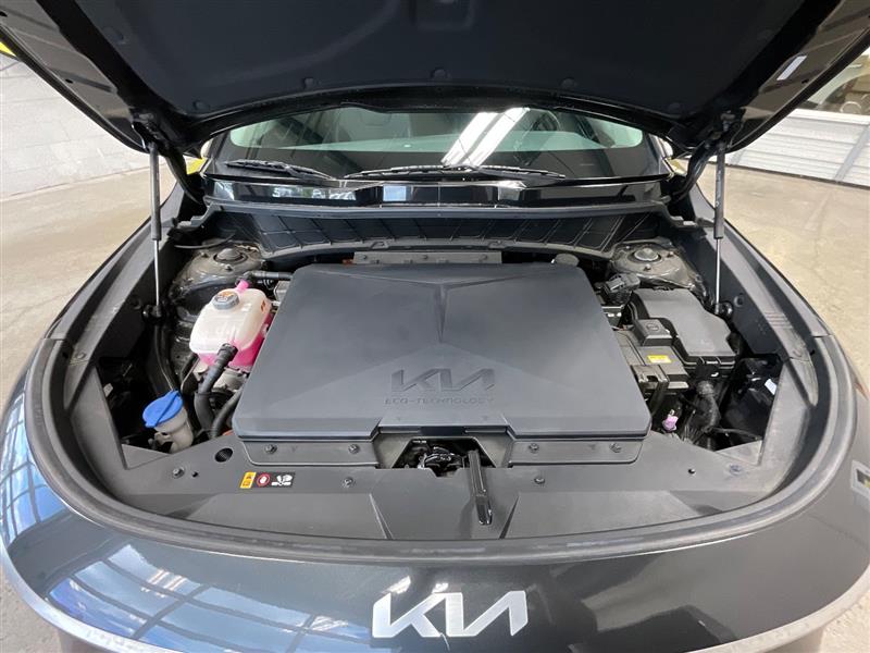 2023 KIA NIRO EV Wind