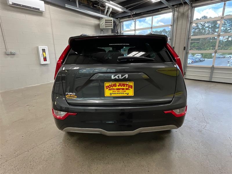 2023 KIA NIRO EV Wind