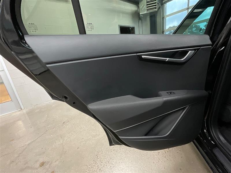 2024 KIA NIRO EV Wind