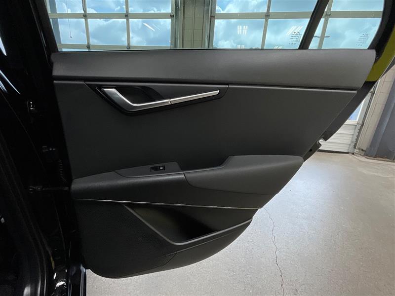 2024 KIA NIRO EV Wind