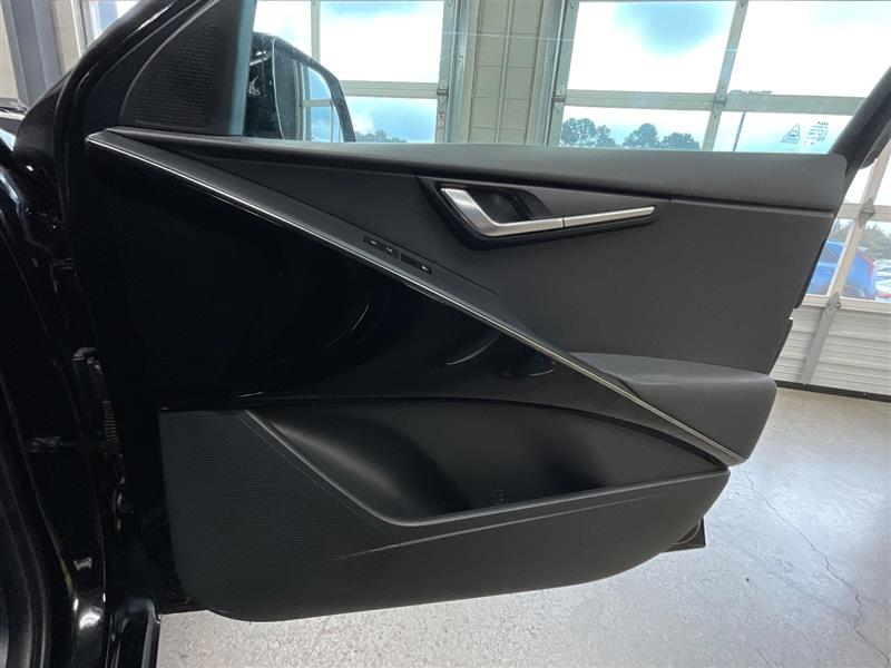2024 KIA NIRO EV Wind