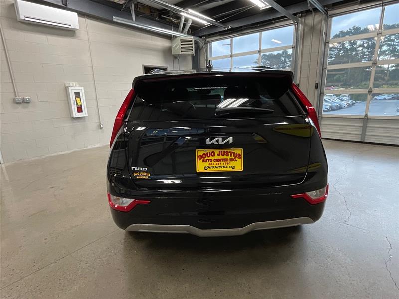 2024 KIA NIRO EV Wind