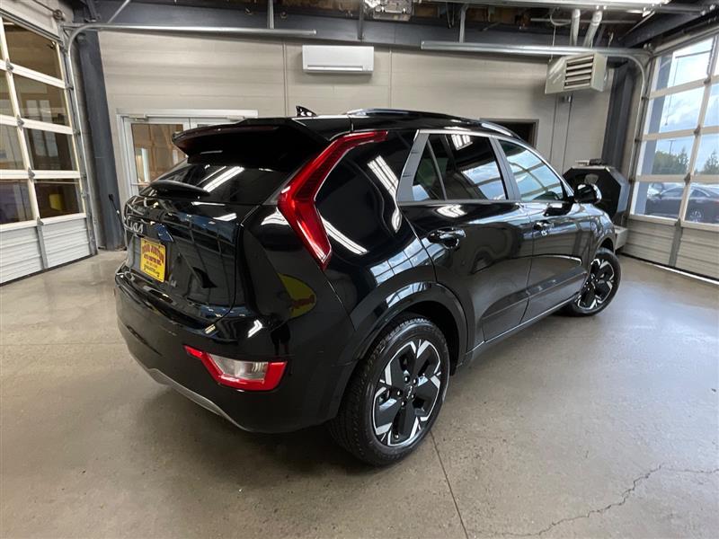2024 KIA NIRO EV Wind