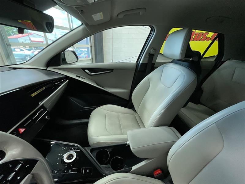 2023 KIA NIRO EV Wind