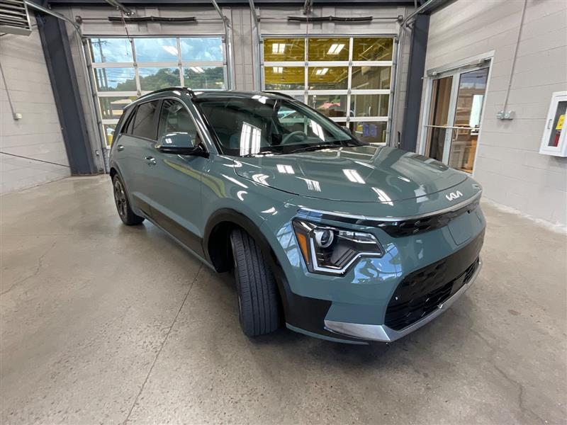 2023 KIA NIRO EV Wind