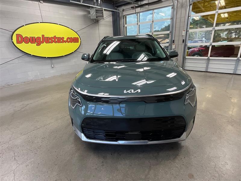 2023 KIA NIRO EV Wind