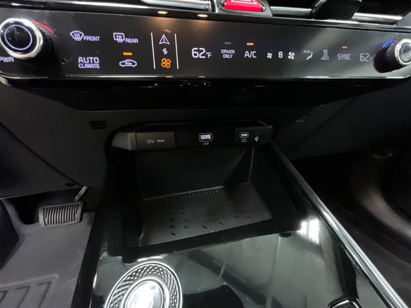 2024 KIA NIRO EV Wind