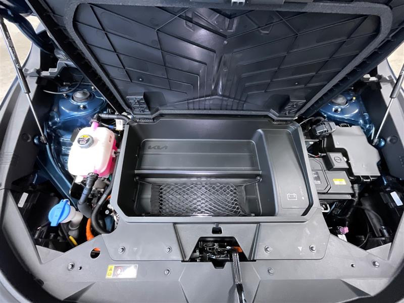 2024 KIA NIRO EV Wind