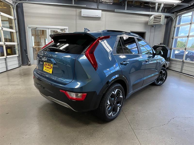 2024 KIA NIRO EV Wind