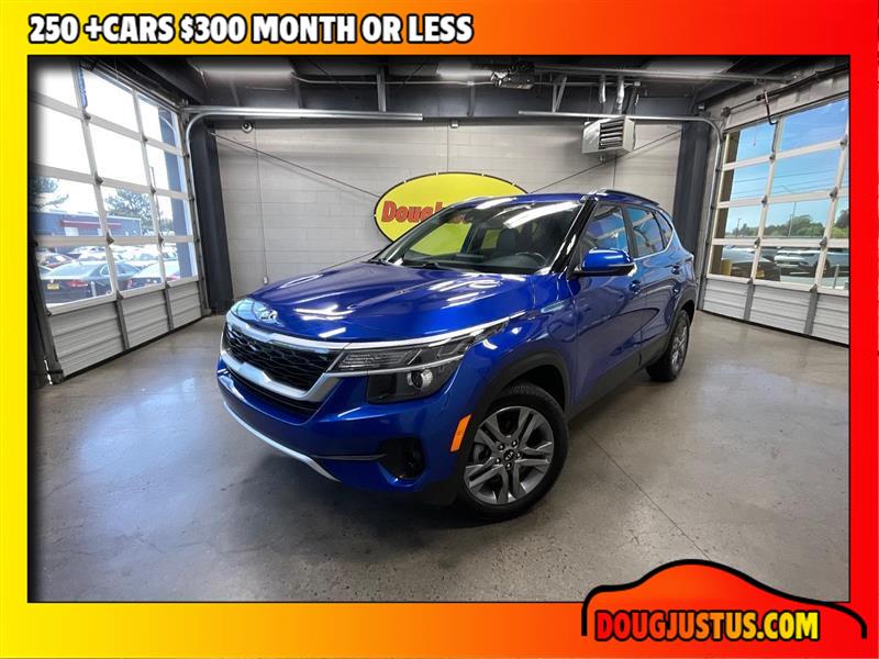 Blue 2021 Kia Seltos S FWD SUV / Crossover Front-Wheel Drive Automatic