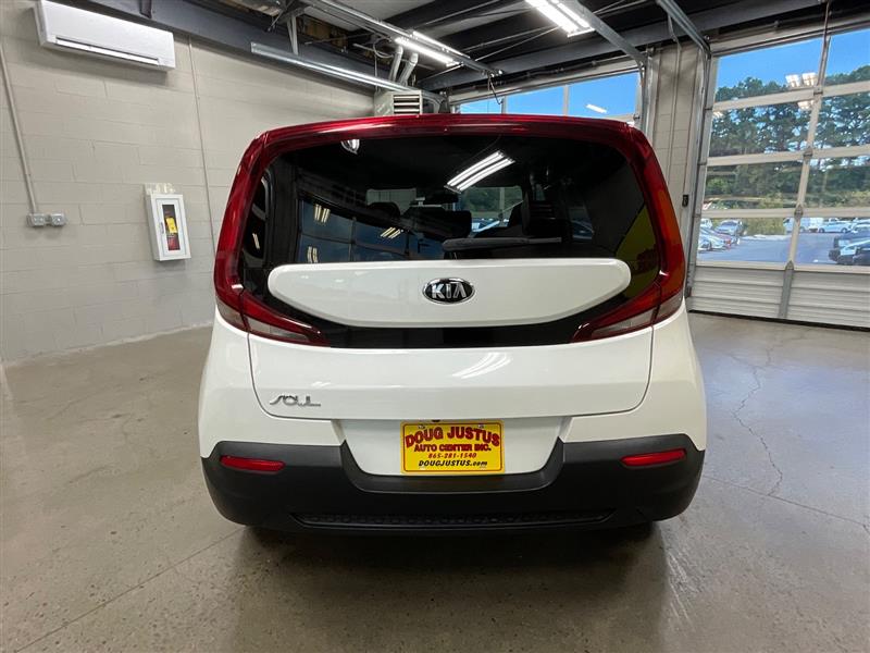 2020 KIA SOUL LX