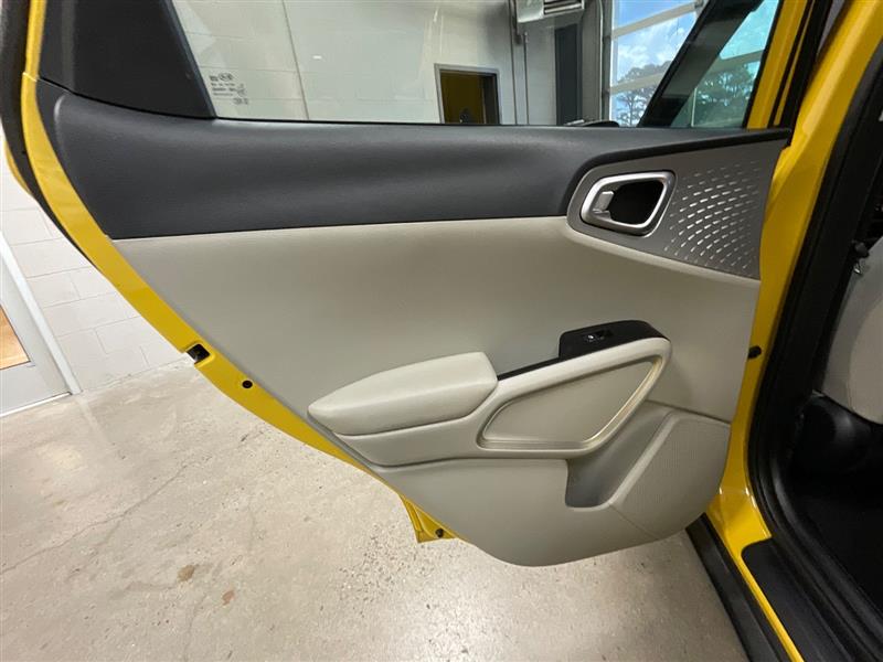 2020 KIA SOUL LX