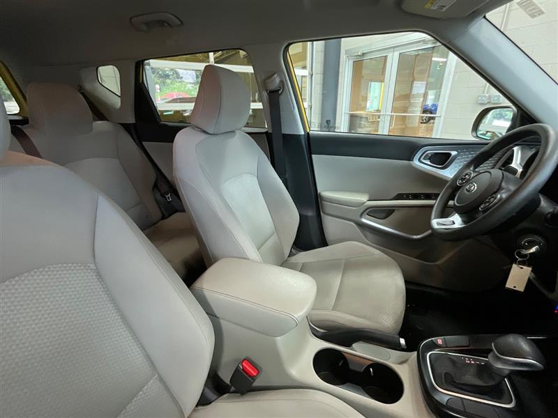 2020 KIA SOUL LX