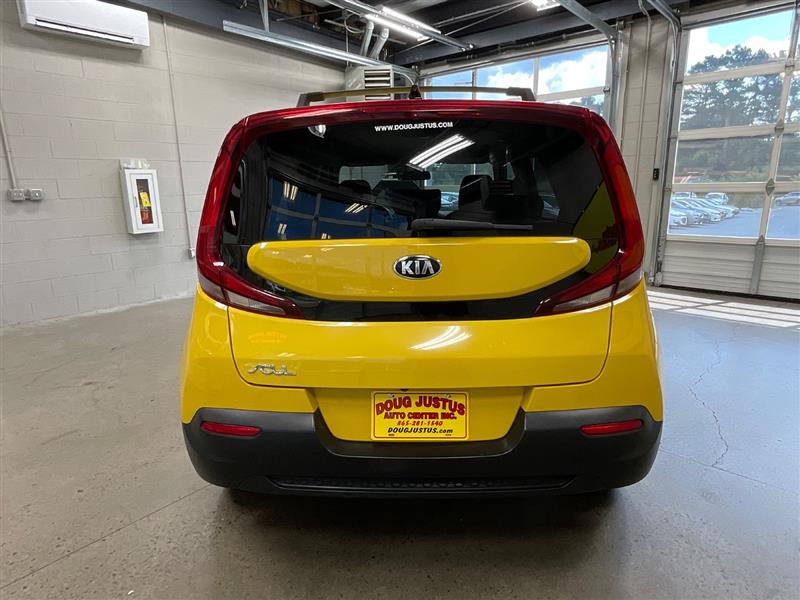 2020 KIA SOUL LX
