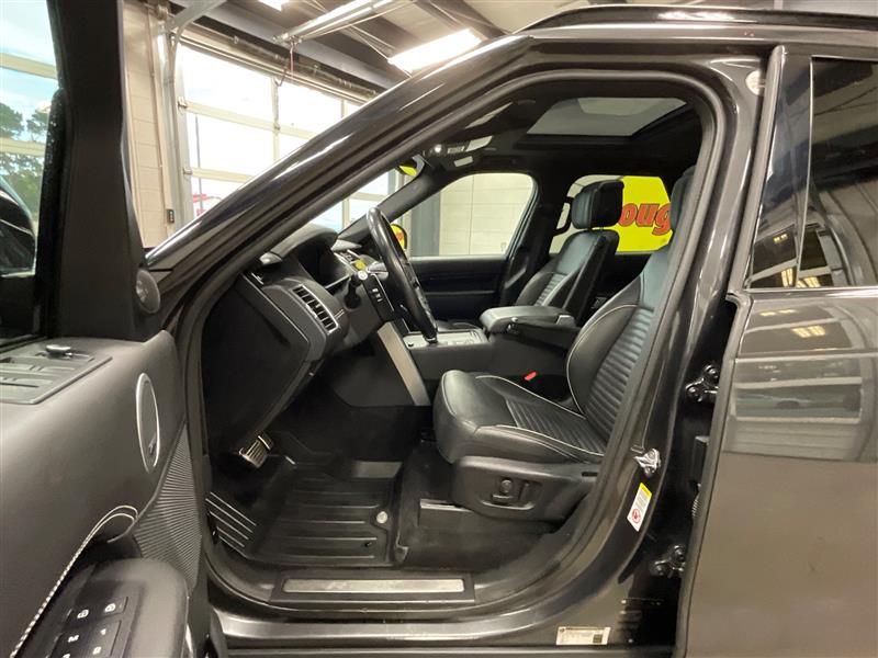 2022 LAND ROVER DISCOVERY P360 S R-Dynamic