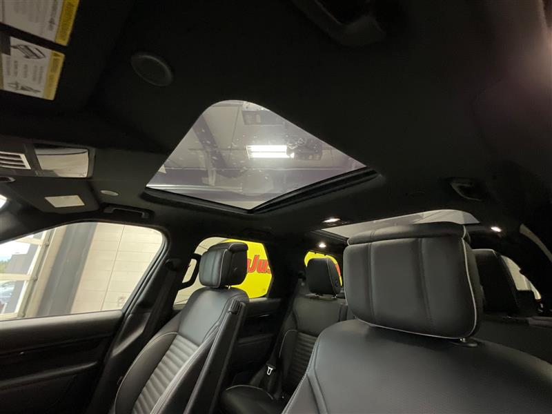 2022 LAND ROVER DISCOVERY P360 S R-Dynamic