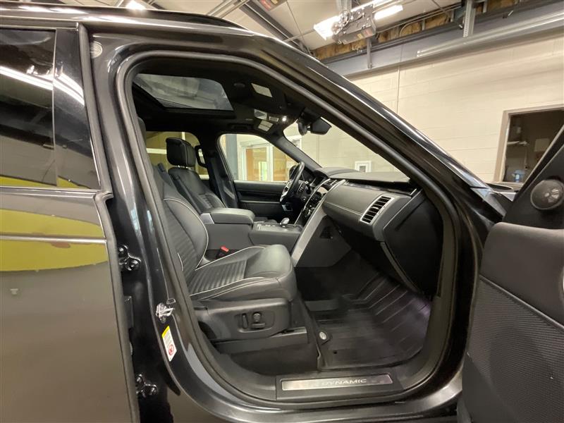 2022 LAND ROVER DISCOVERY P360 S R-Dynamic