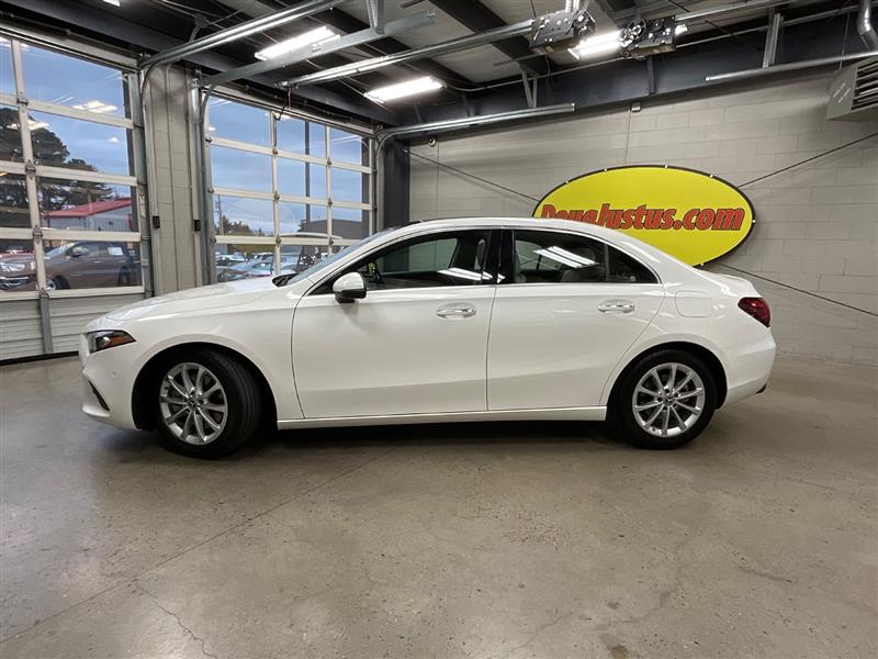 2022 MERCEDES-BENZ A-CLASS A 220