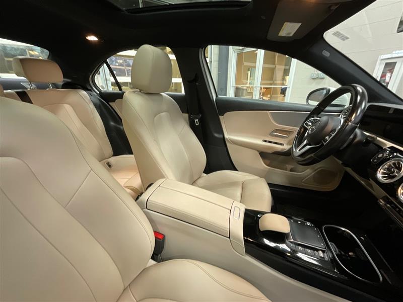 2022 MERCEDES-BENZ A-CLASS A 220