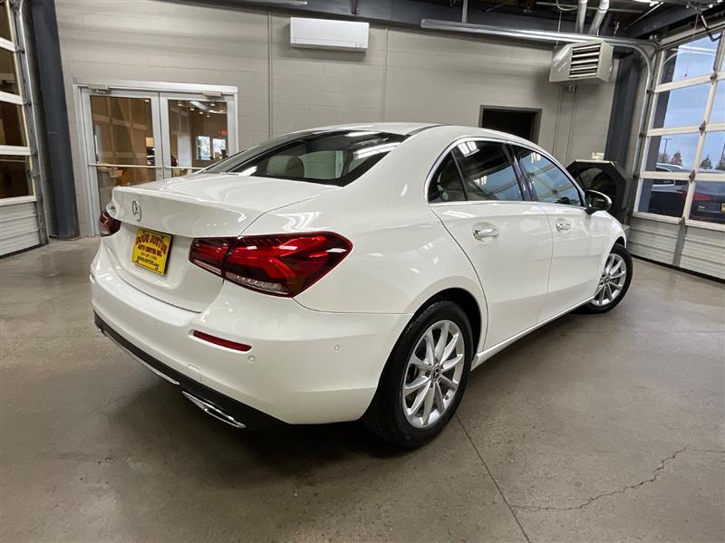 2022 MERCEDES-BENZ A-CLASS A 220