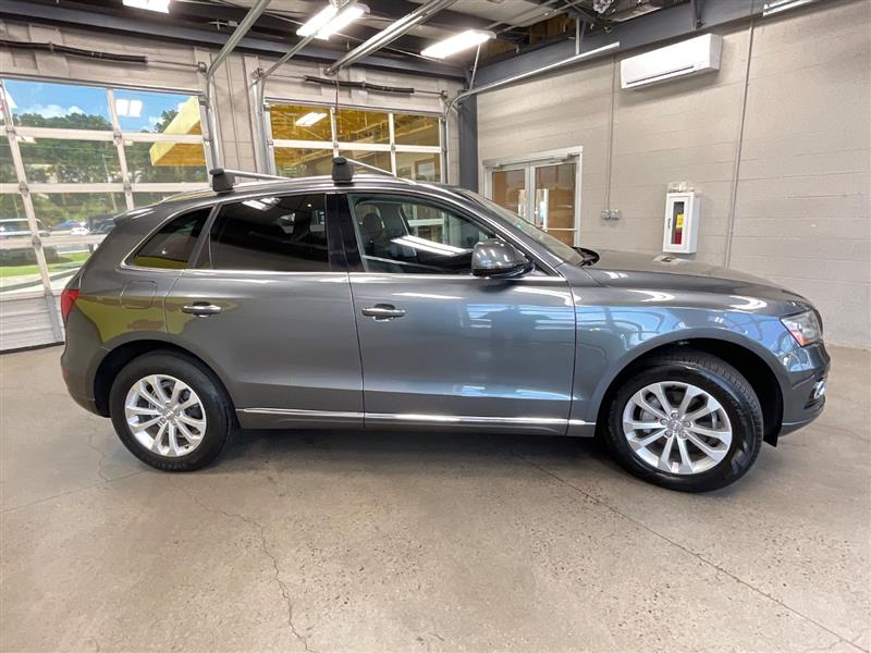 2017 AUDI Q5 PREMIUM