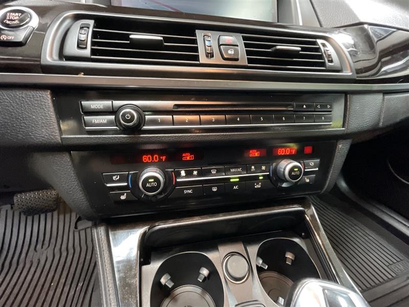 2015 BMW 528XI 
