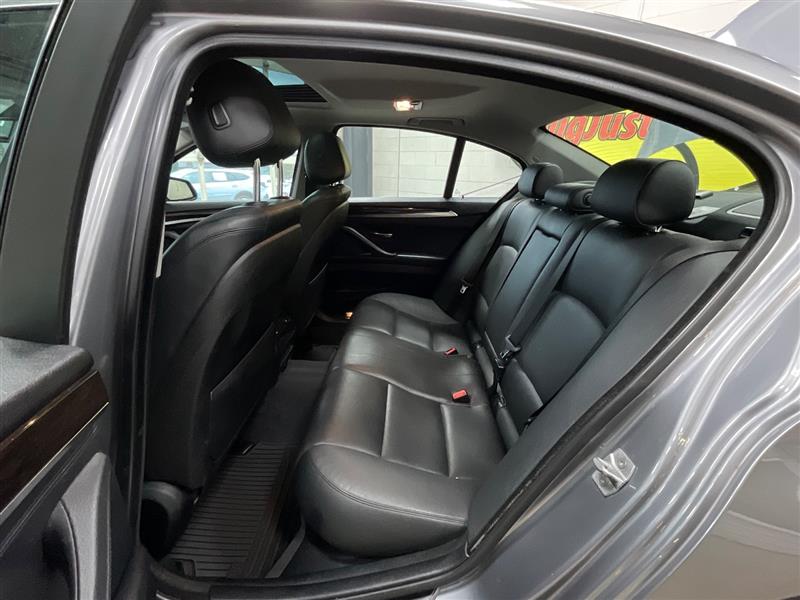 2015 BMW 528XI 