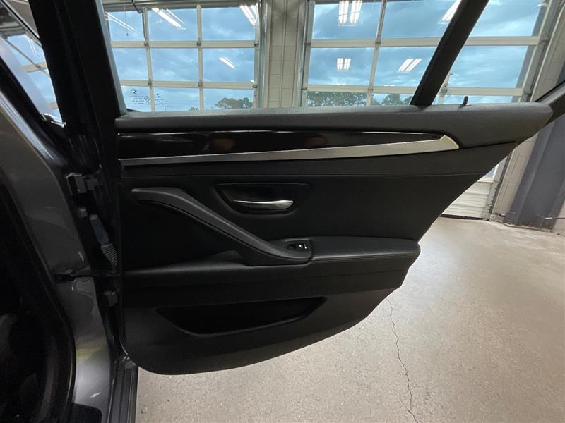 2015 BMW 528XI 