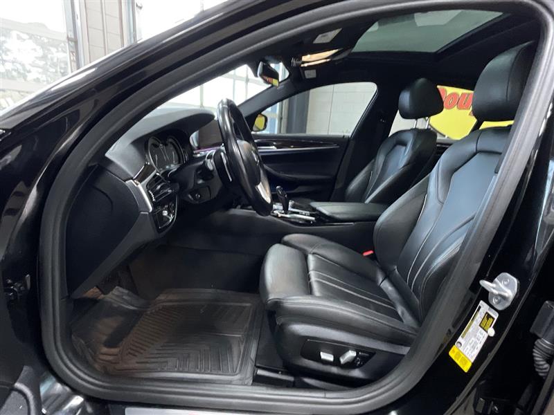 2019 BMW 5 SERIES 530i