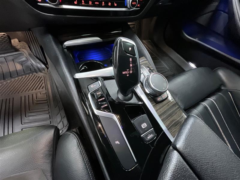 2019 BMW 5 SERIES 530i